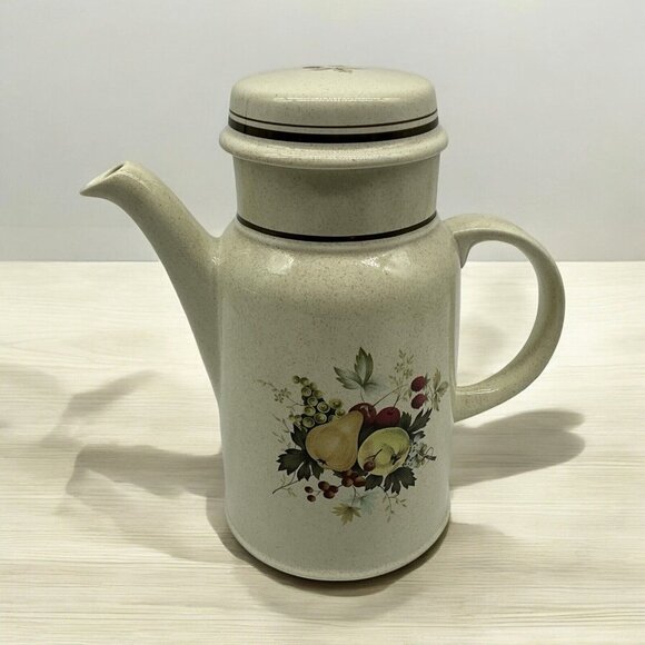 Royal Doulton Lambeth Stoneware L.S. 1015 Harvest Garland Coffee/Tea Server 1975 - Picture 3 of 16